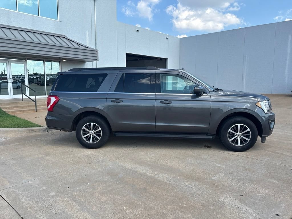 Used 2021 Ford Expedition Max XLT AWD/4WD image 3
