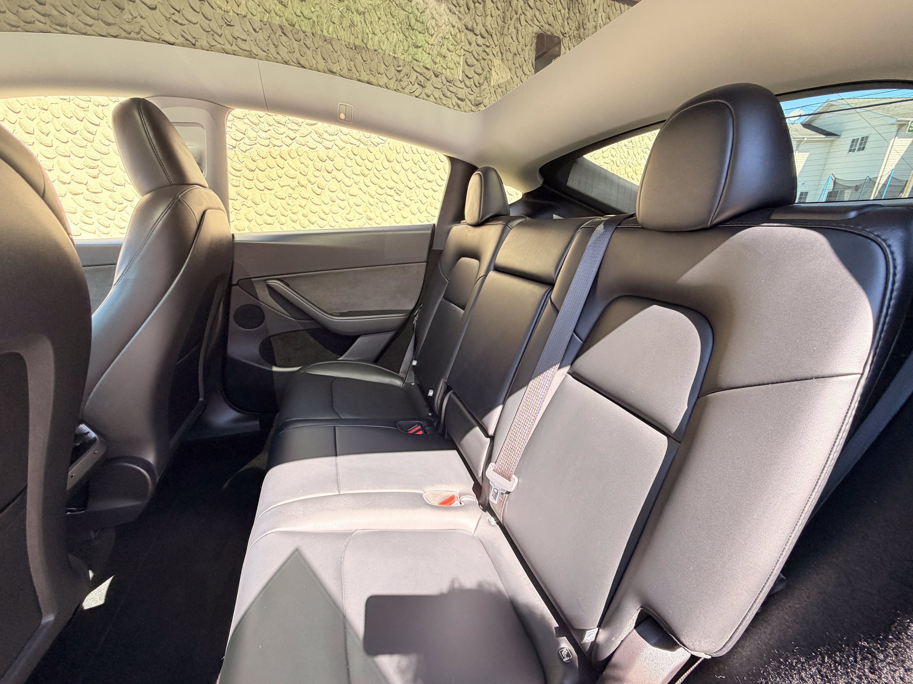 Used 2024 Tesla Model Y Performance AWD/4WD image 19