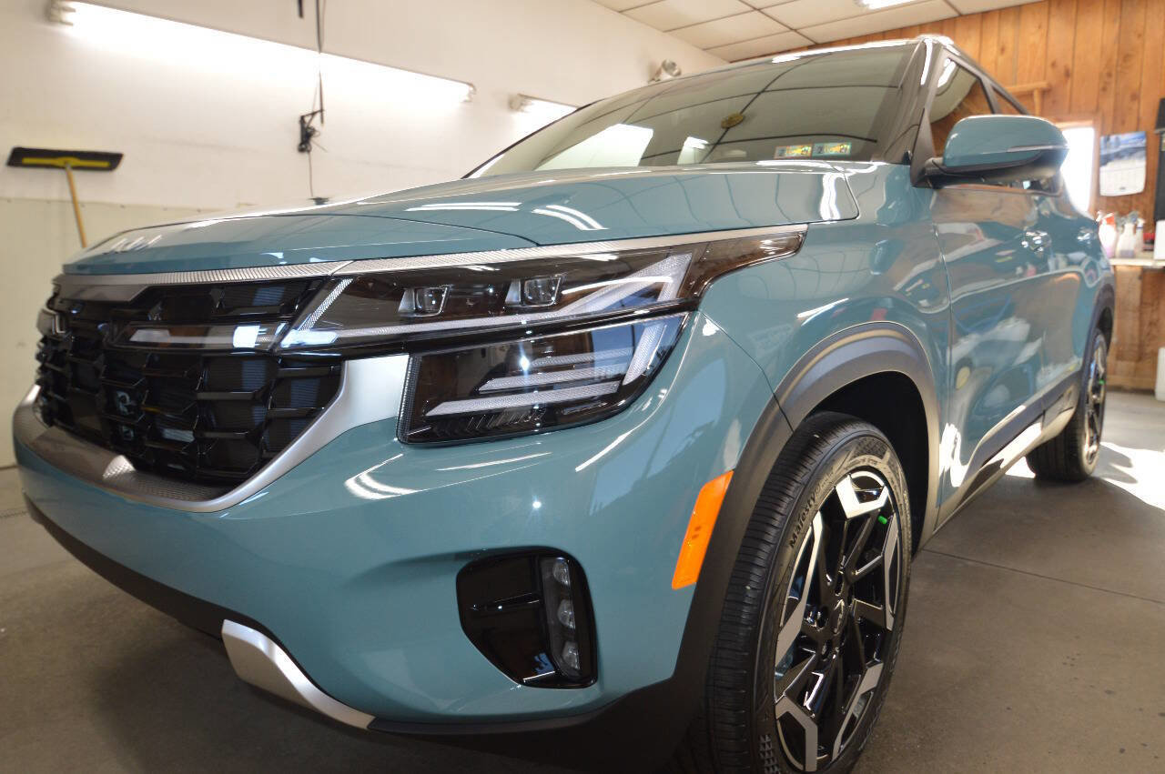 Used 2026 Kia Seltos SX w/ SX Sunroof Package image 23