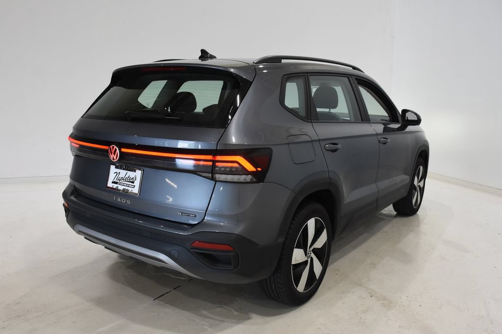 Used 2025 Volkswagen Taos S AWD/4WD image 5