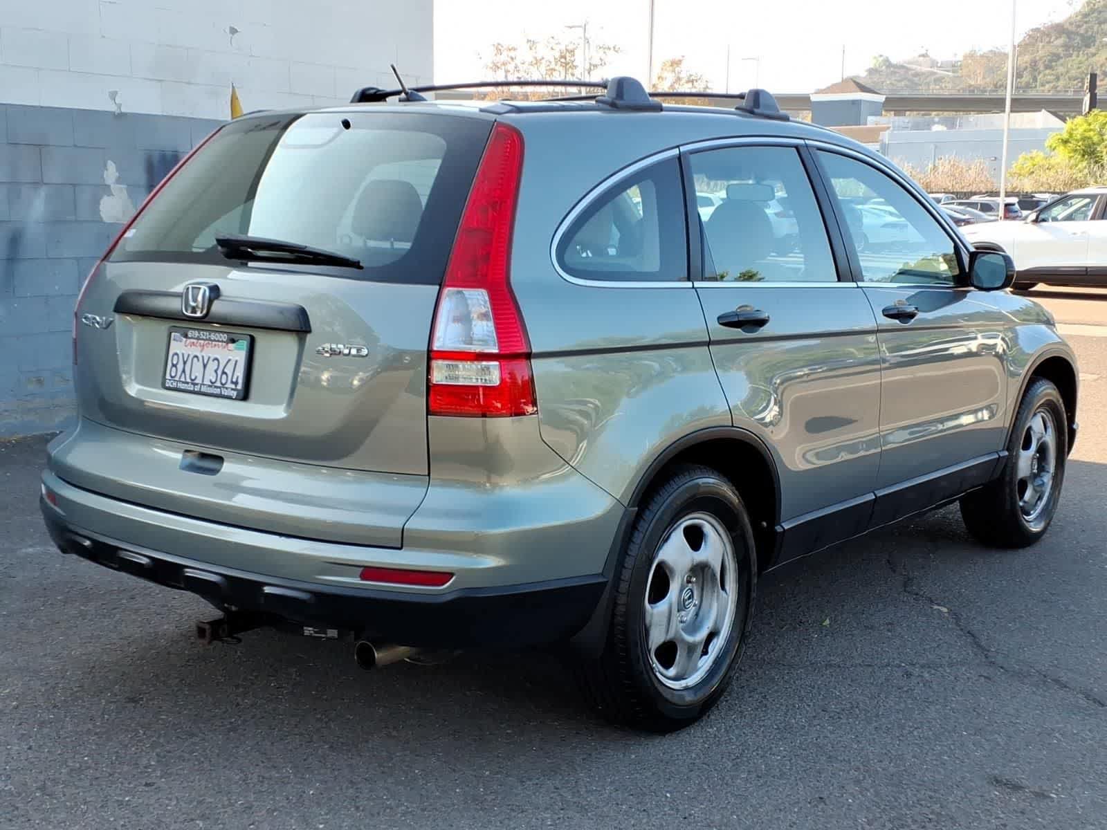 Used 2011 Honda CR-V LX image 4