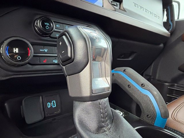 Used 2023 Ford Bronco Outer Banks AWD/4WD image 22