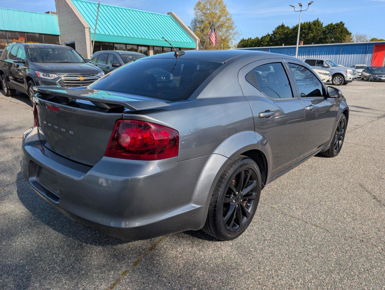 Used 2013 Dodge Avenger SXT w/ Sun/Sound Group image 7