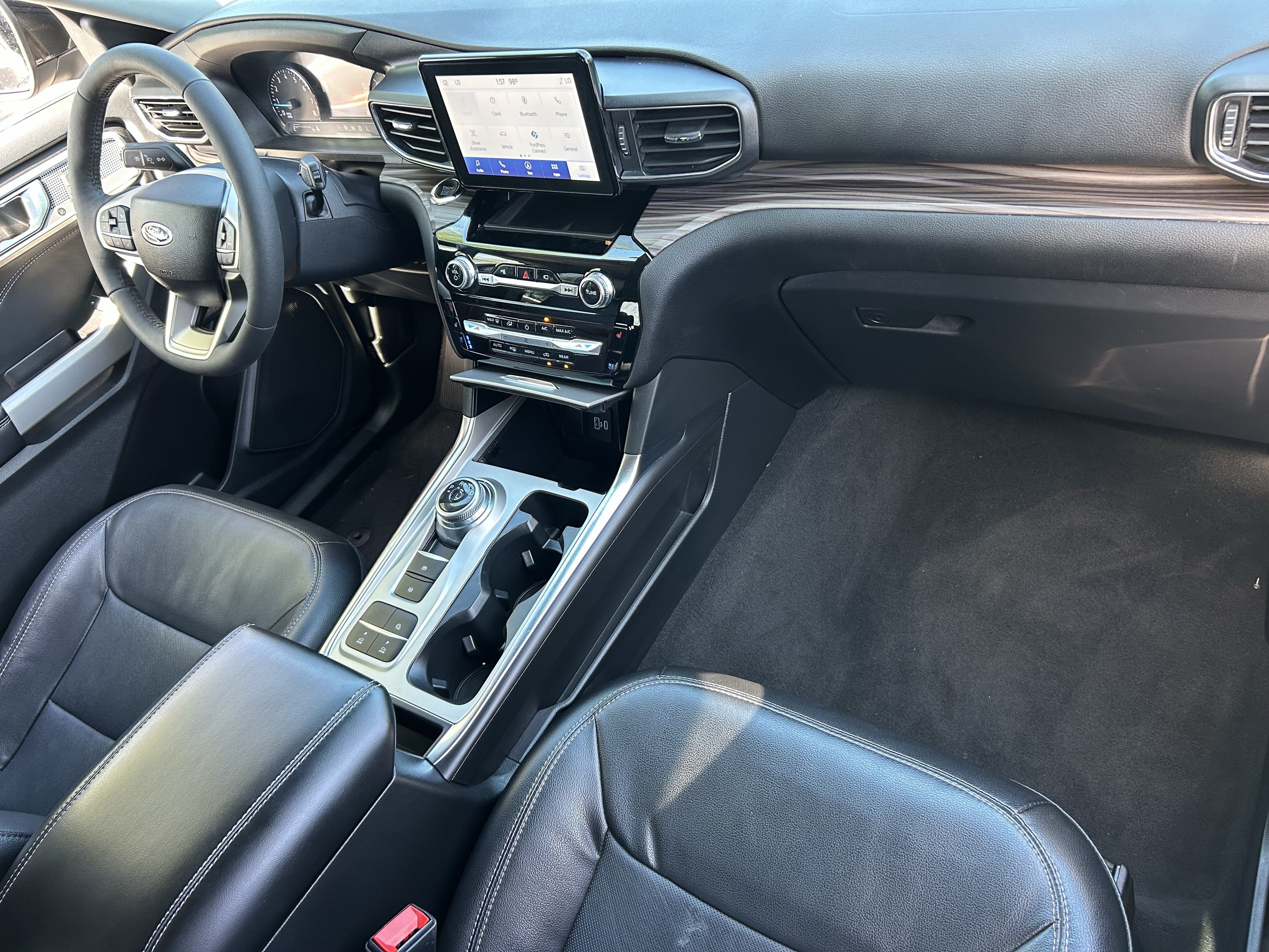 Used 2022 Ford Explorer Limited RWD image 10