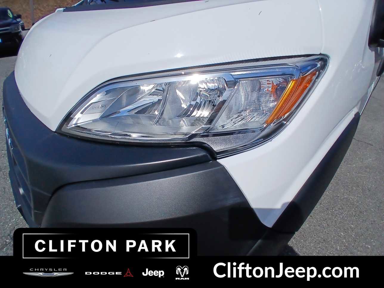 Used 2023 RAM ProMaster 2500 w/ Premium Convenience Group (B) image 7