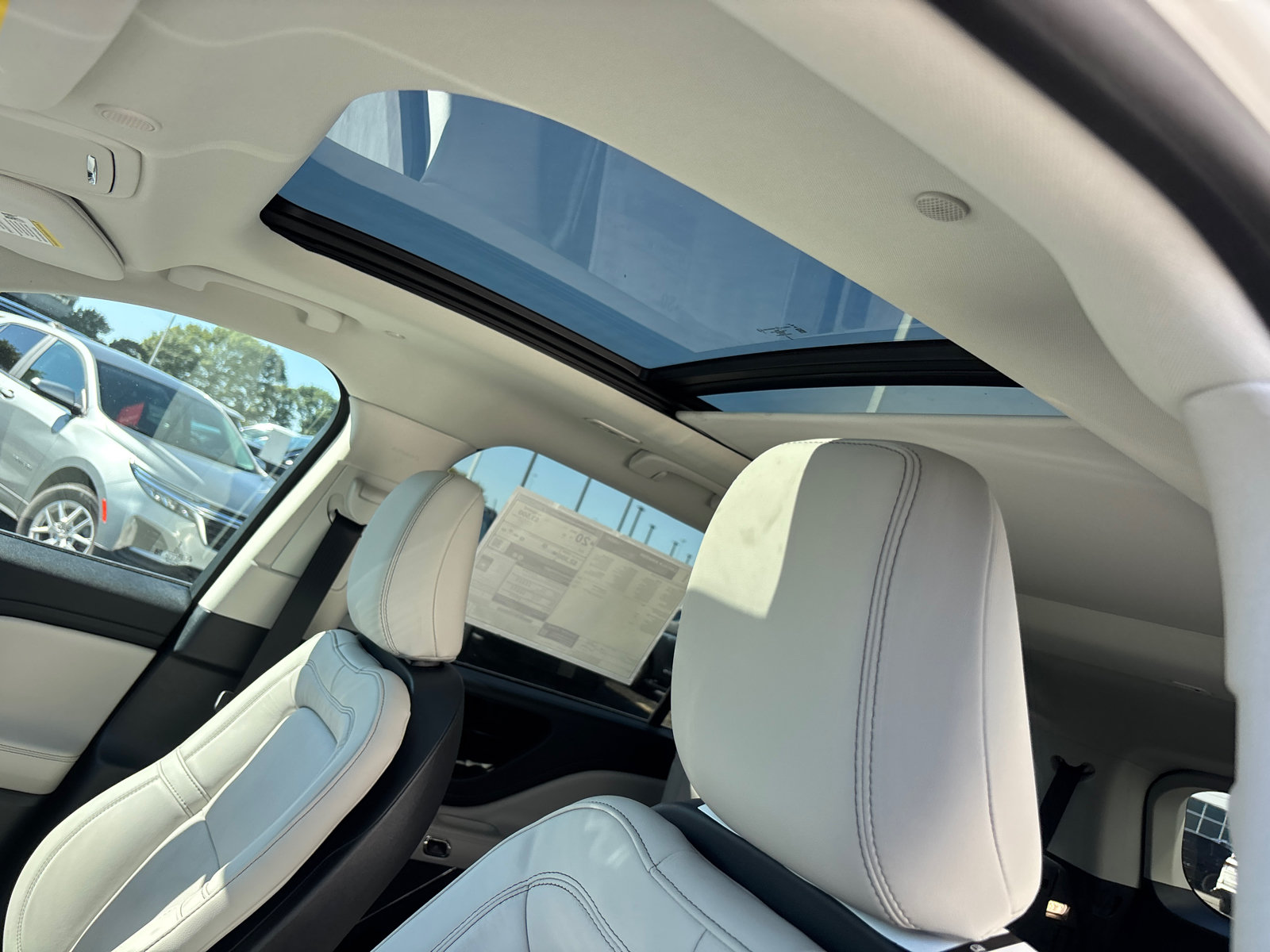 New 2027 Lincoln Aviator Reserve AWD/4WD image 23