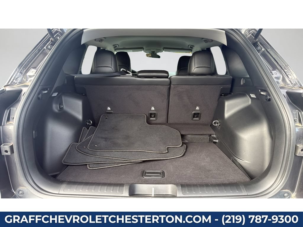 Used 2019 Jeep Cherokee Latitude Plus AWD/4WD image 28