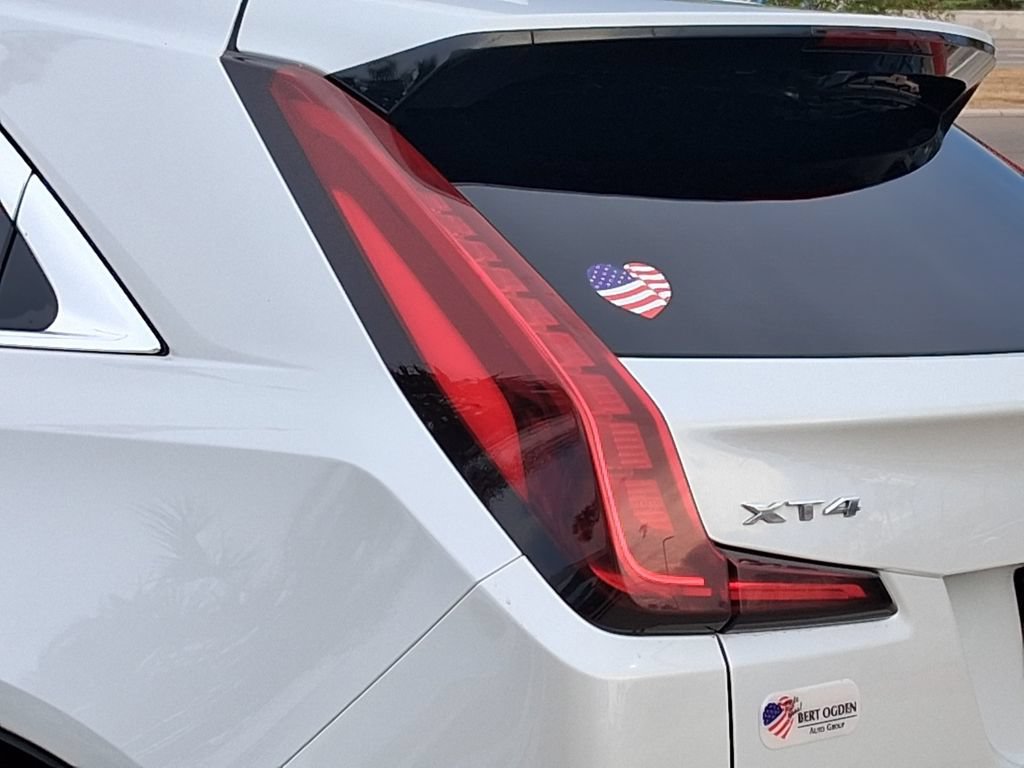 Used 2023 Cadillac XT4 Luxury FWD image 8