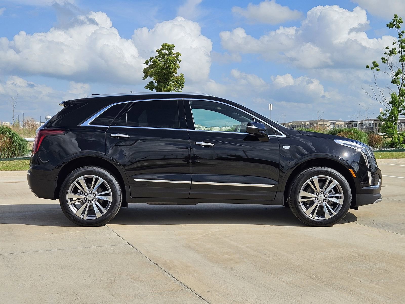 New 2026 Cadillac XT5 Premium Luxury image 7