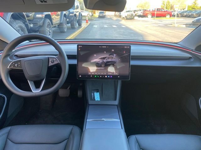 Used 2025 Tesla Model 3 Long Range image 18