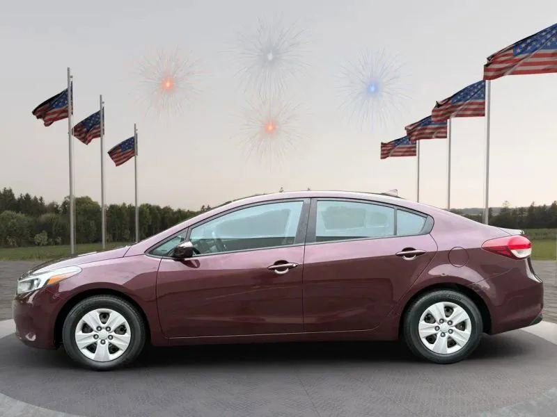 Used 2018 Kia Forte LX image 8