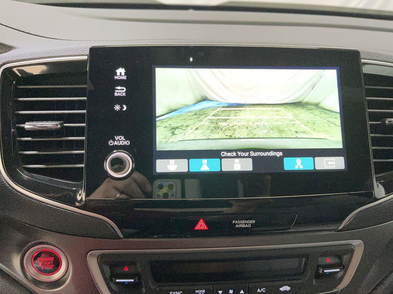 Used 2023 Honda Passport EX-L image 17