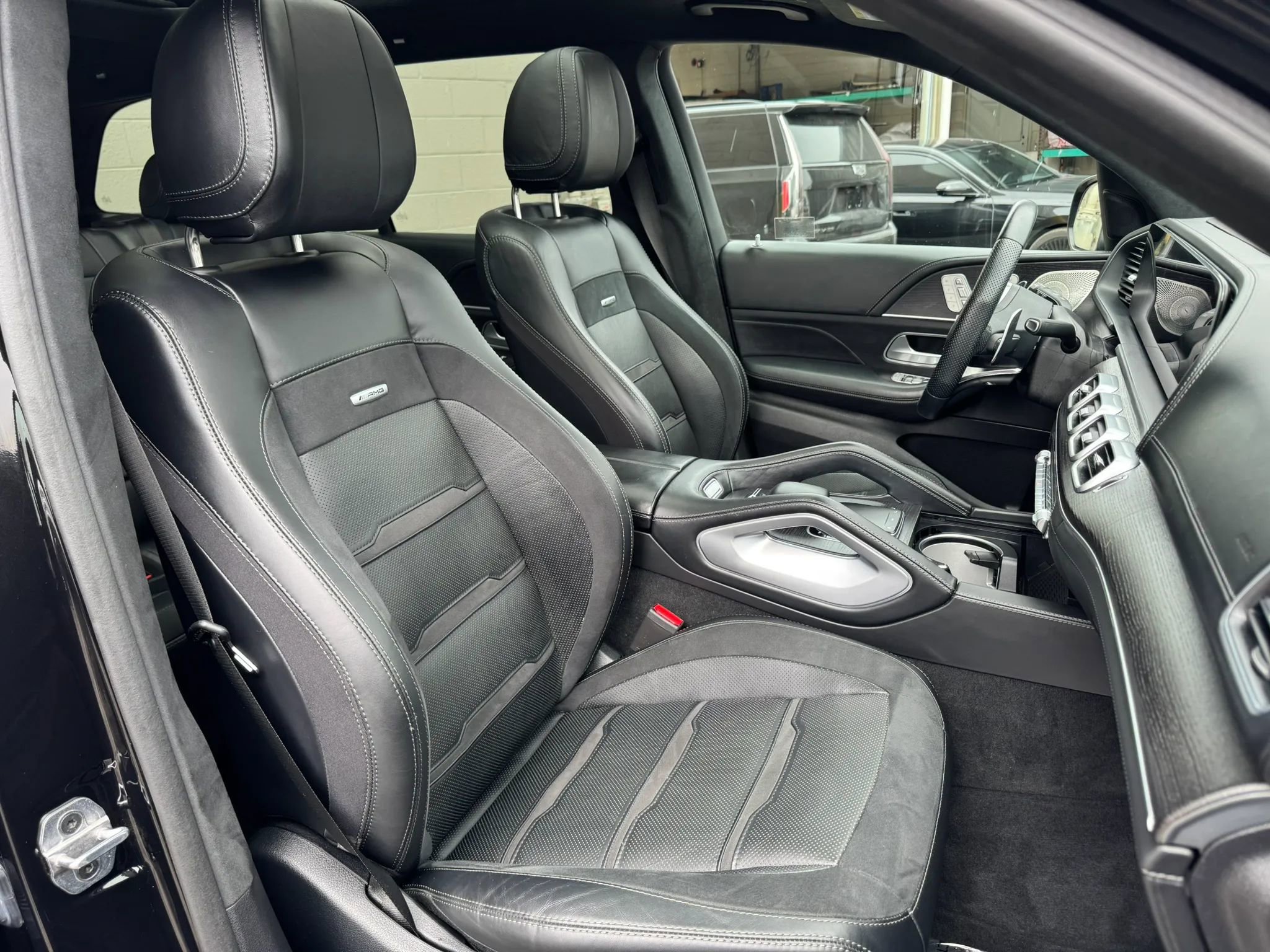 Used 2023 Mercedes-Benz GLS 63 AMG 4MATIC w/ Warmth & Comfort Package image 51