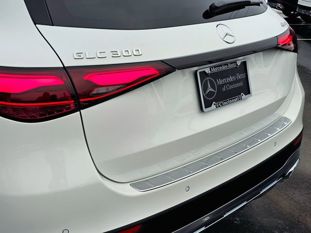 New 2026 Mercedes-Benz GLC 300 4MATIC image 13
