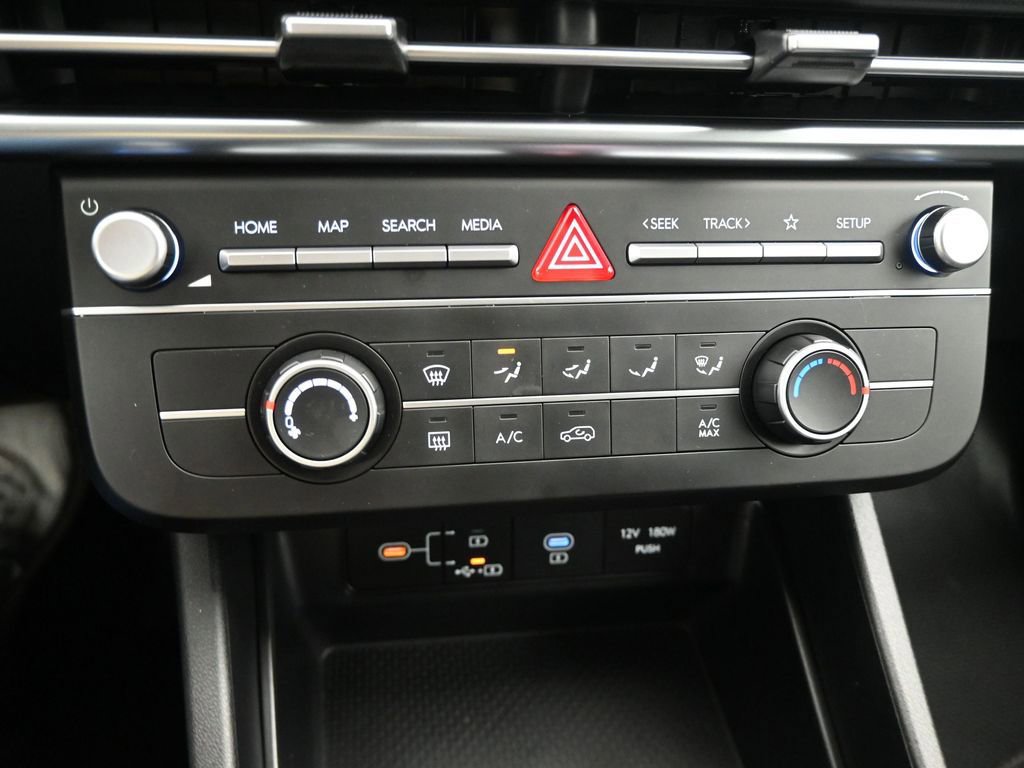 Used 2025 Hyundai Tucson SE AWD/4WD image 15