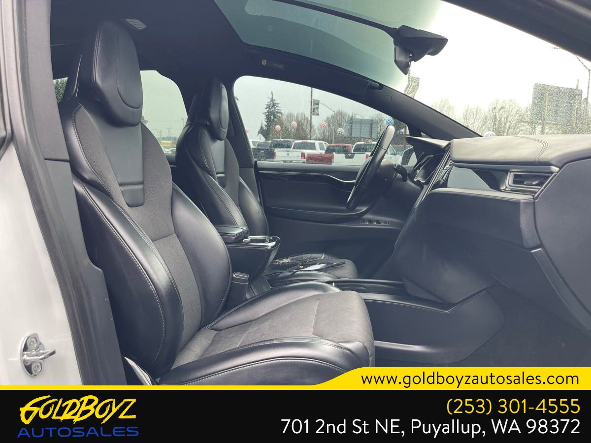 Used 2017 Tesla Model X 75D image 34