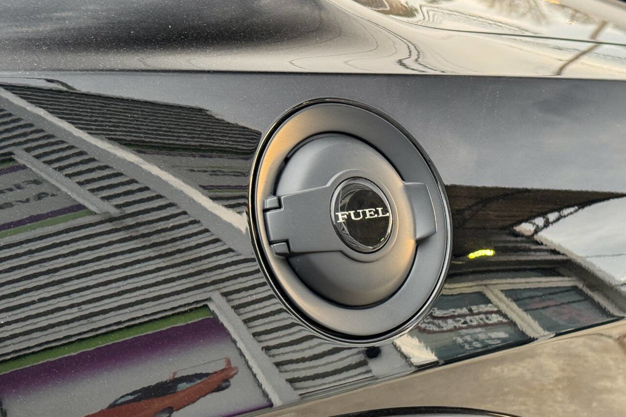 Used 2023 Dodge Challenger R/T Scat Pack image 34