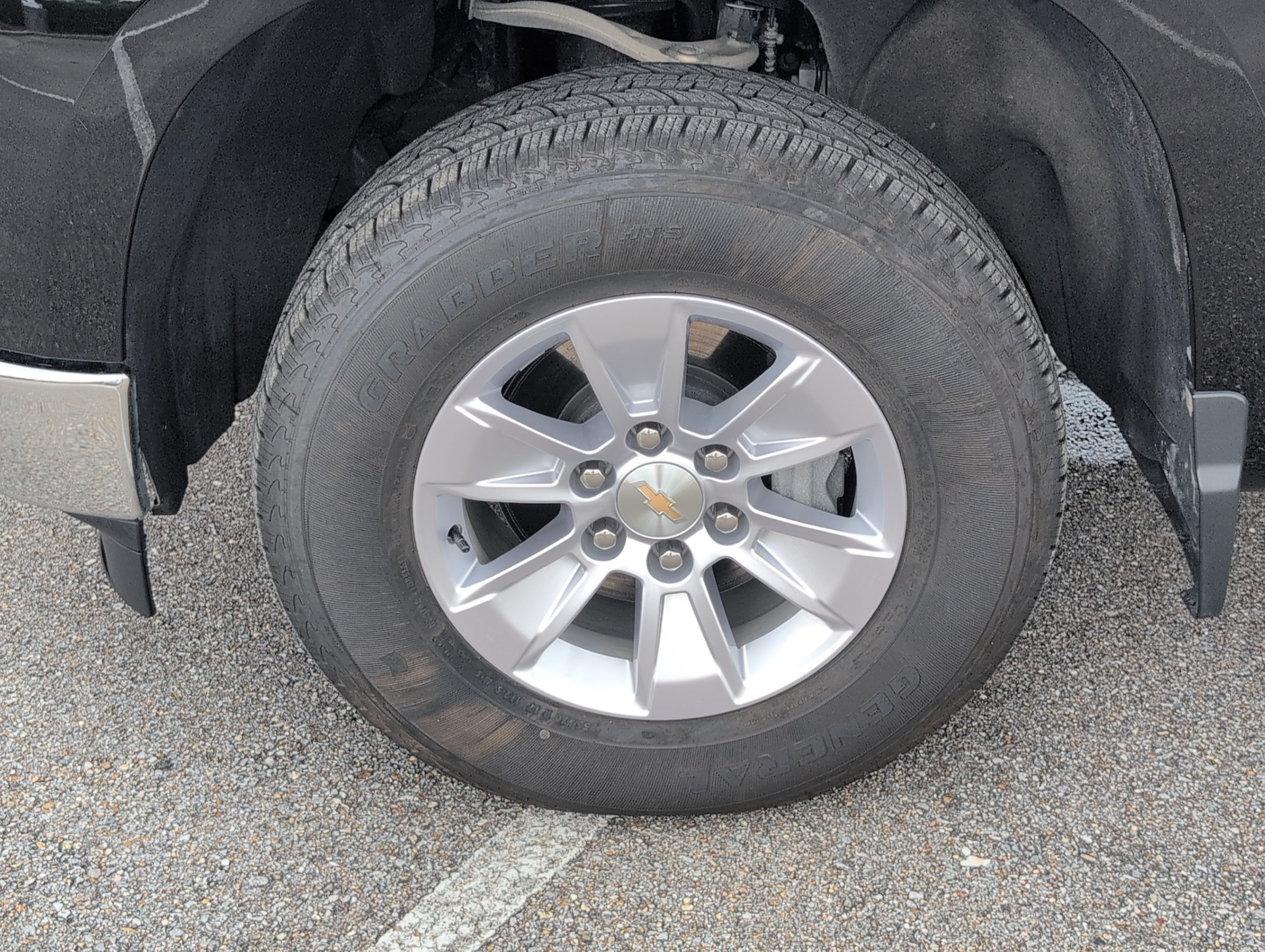 Used 2026 Chevrolet Silverado 1500 LT AWD/4WD image 11