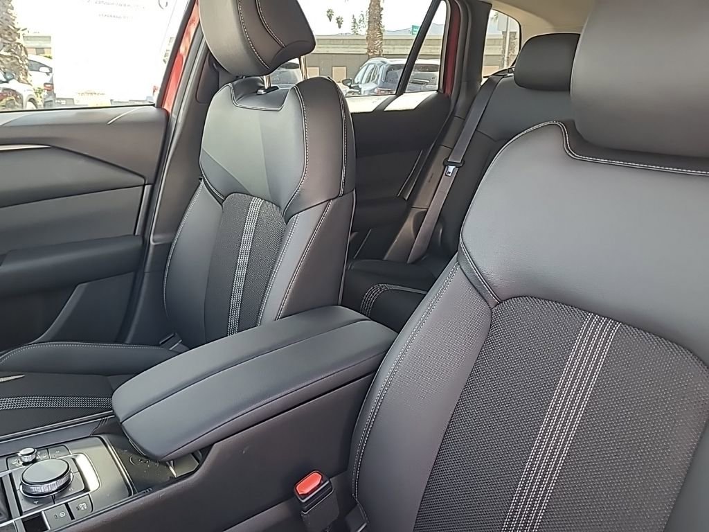 Certified 2025 MAZDA CX-50 2.5 Hybrid w/ Cargo Package image 15