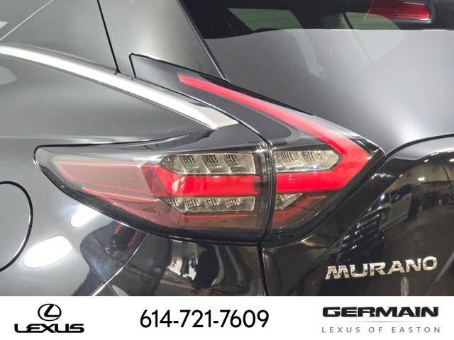 Used 2022 Nissan Murano SV AWD/4WD image 16