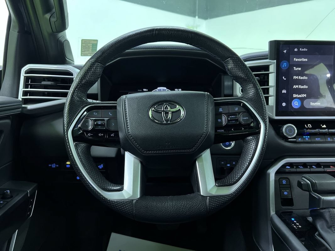 Used 2024 Toyota Tundra Platinum AWD/4WD image 21