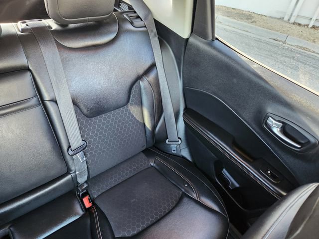 Used 2018 Jeep Compass Latitude w/ Cold Weather Group image 17