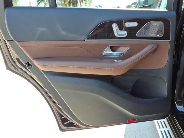 Certified 2025 Mercedes-Benz GLS 450 4MATIC image 16