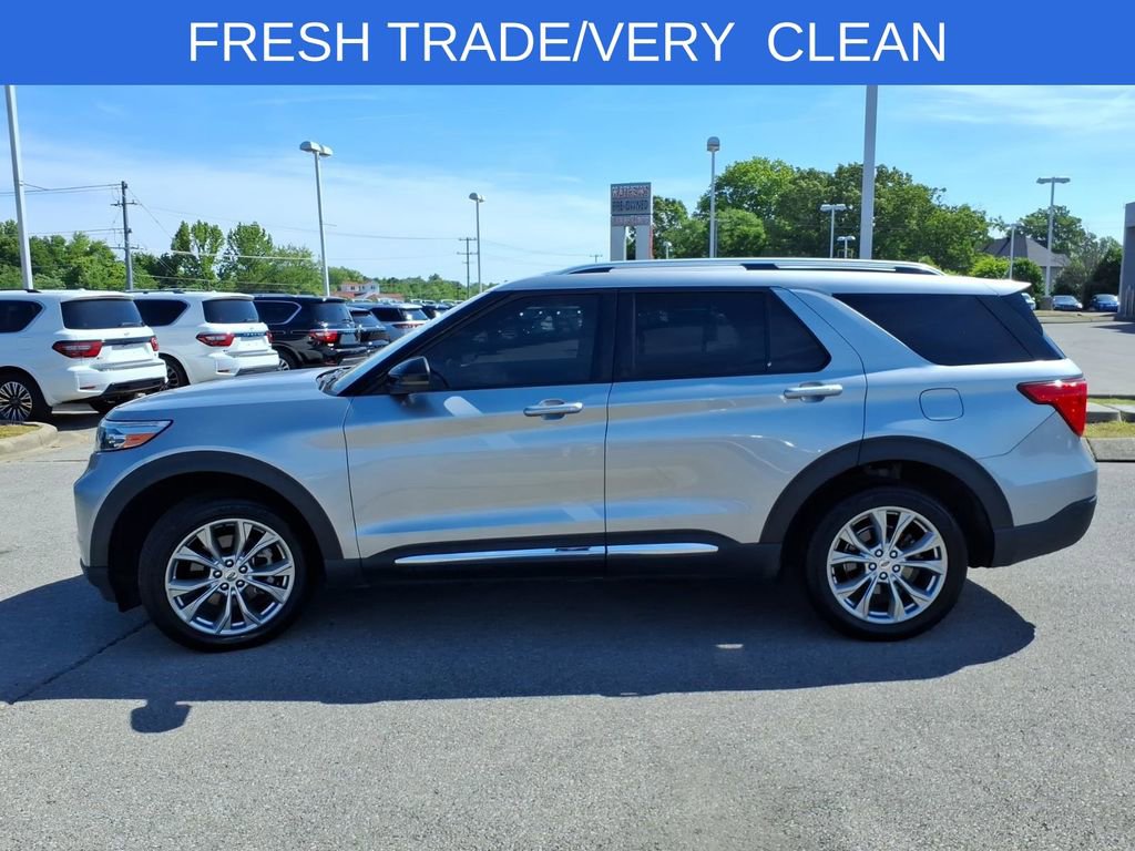 Used 2021 Ford Explorer Limited w/ Equipment Group 301A AWD/4WD image 18