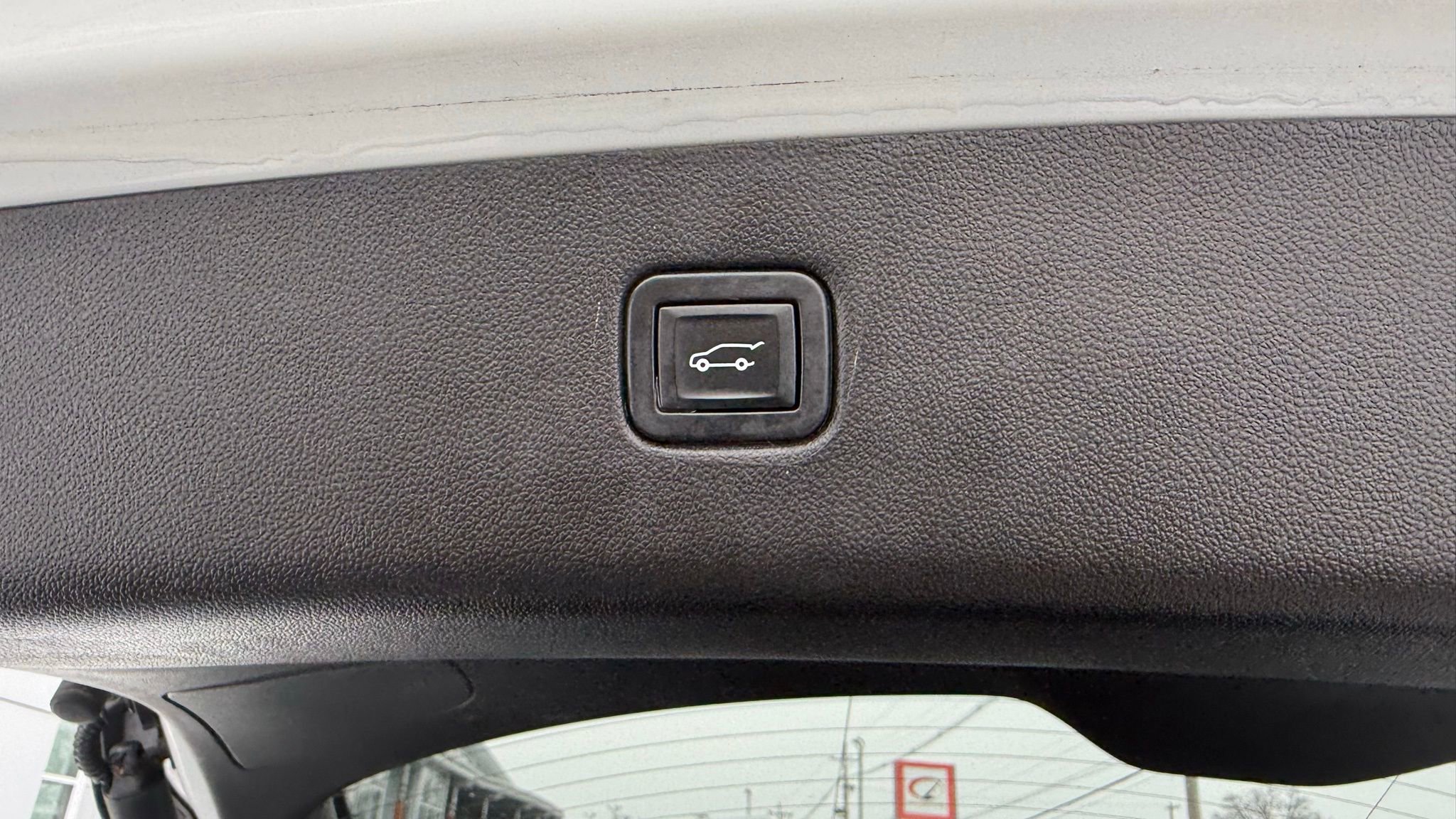 Used 2020 Chevrolet Blazer LT image 22