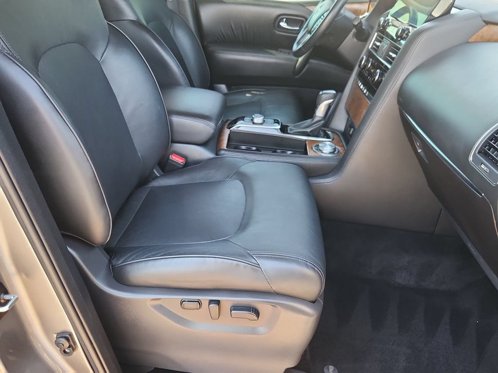 Used 2022 Nissan Armada SL w/ Captain's Chairs Package AWD/4WD image 14