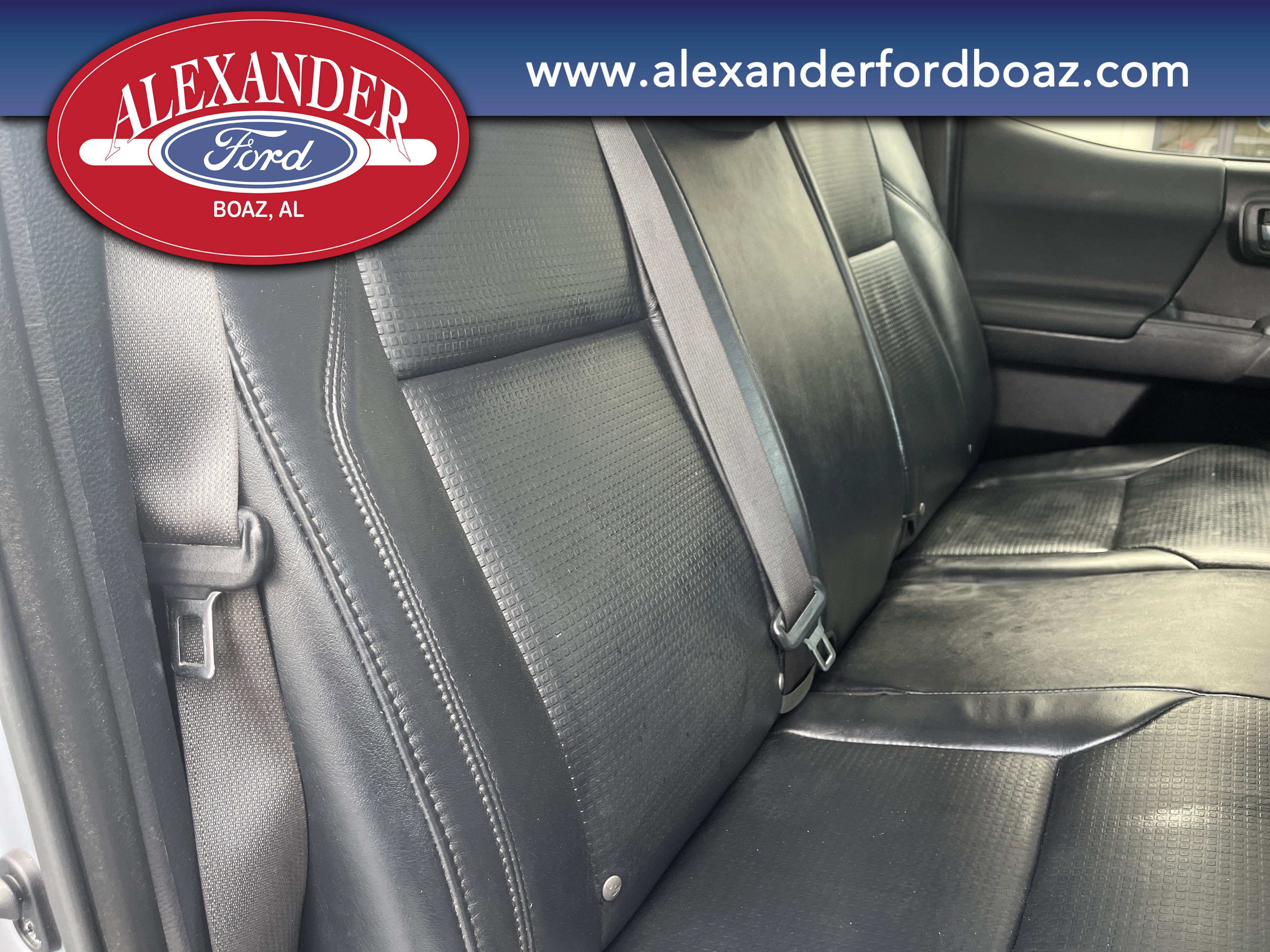 Used 2019 Toyota Tacoma TRD Sport image 20