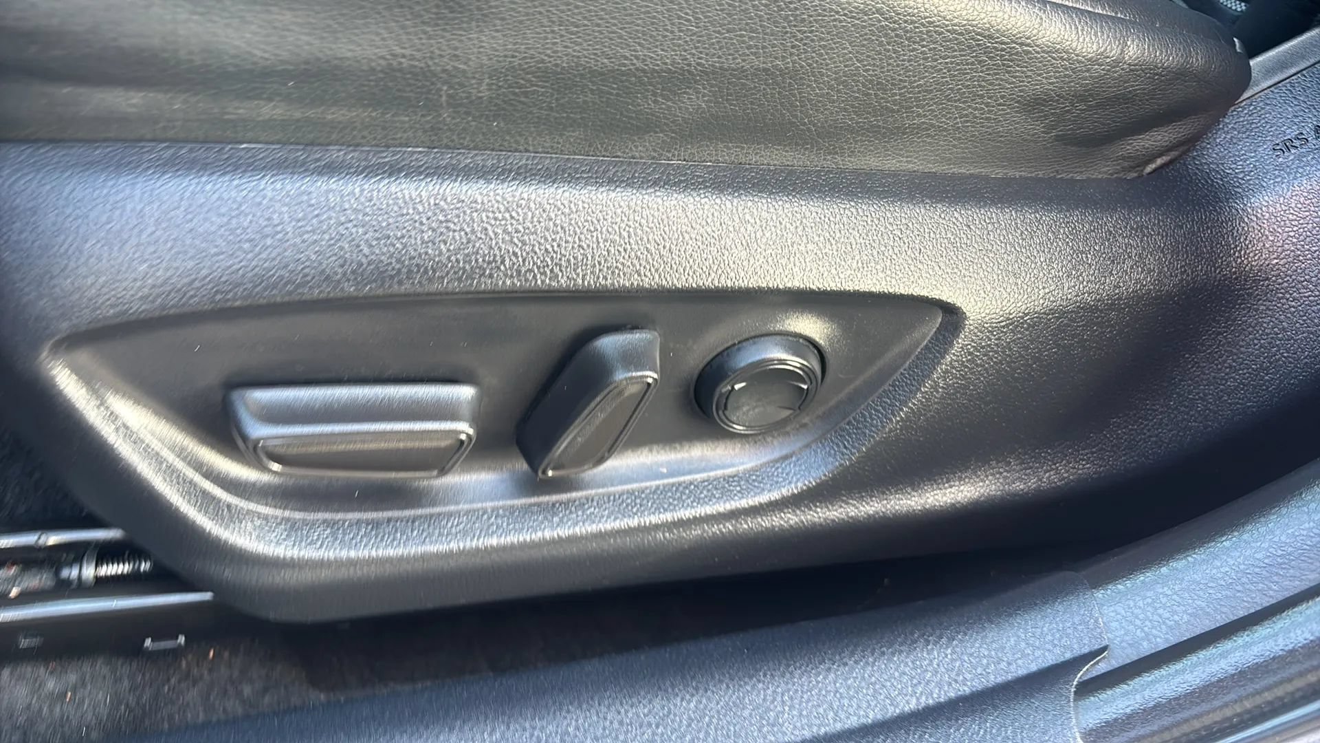 Used 2023 Toyota Camry SE FWD image 29
