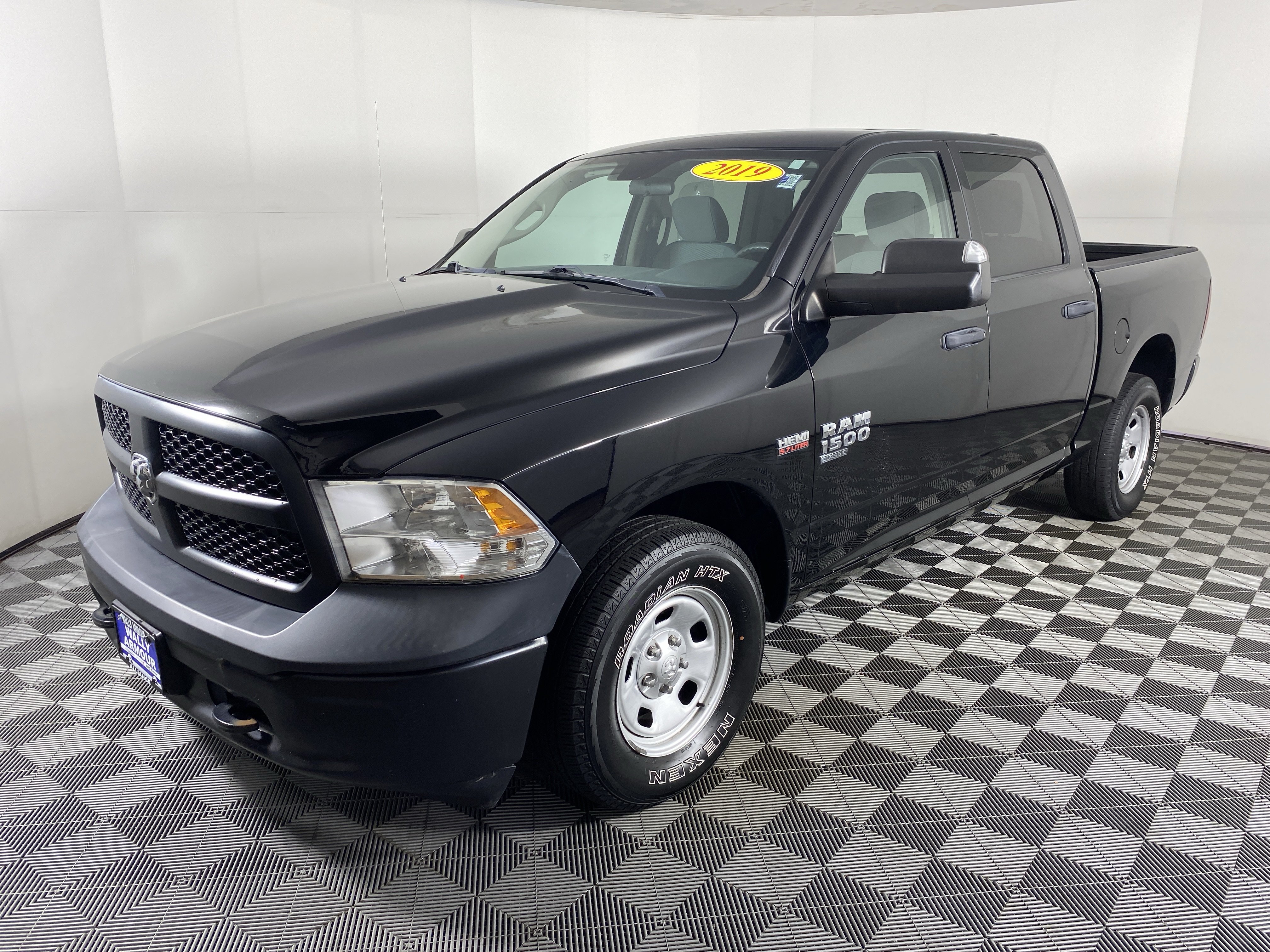 Used 2019 RAM 1500 Tradesman w/ Popular Equipment Group AWD/4WD image 8