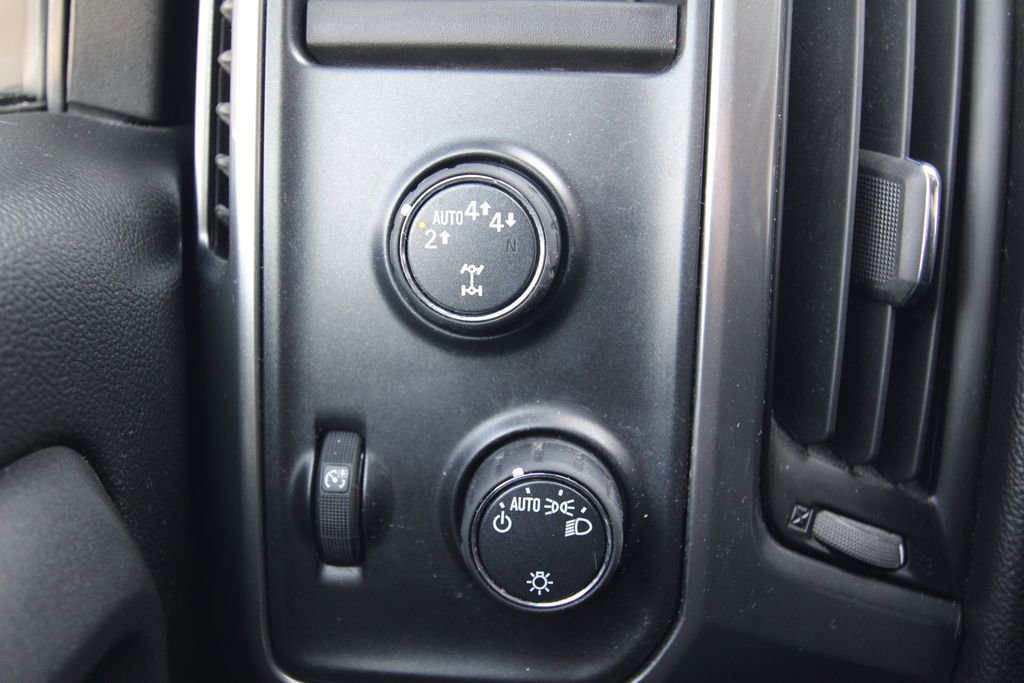 Used 2017 Chevrolet Silverado 1500 LT w/ LT Fleet Plus Package image 23