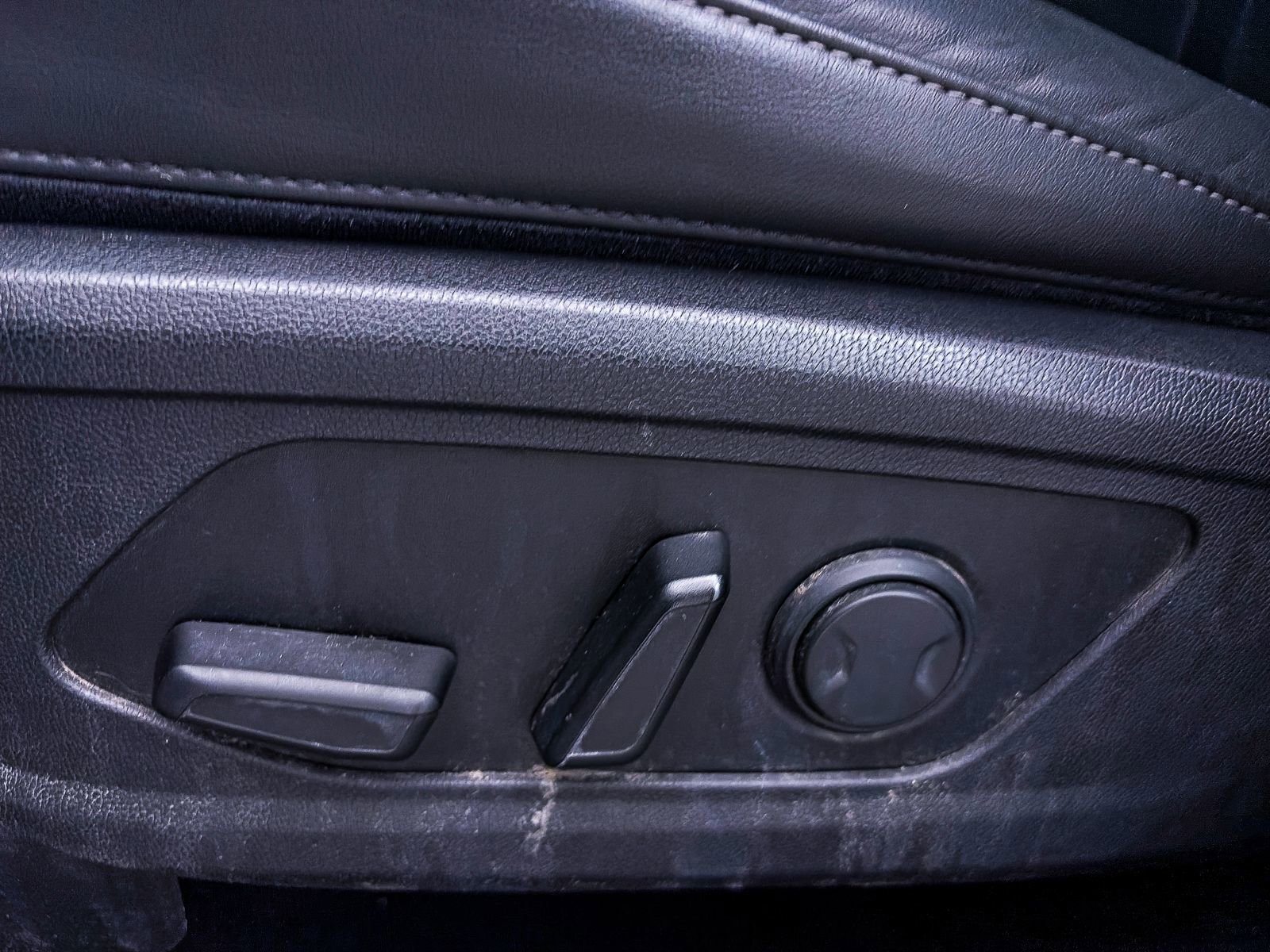 Used 2021 Kia Sorento S w/ Panoramic Sunroof Package image 19