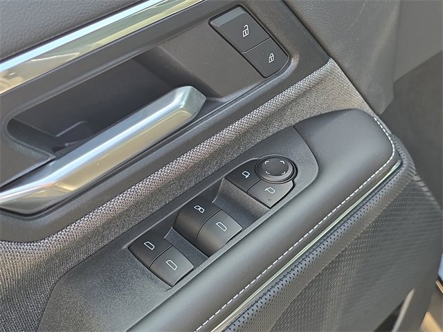 New 2026 GMC Sierra EV Elevation w/ LPO, Elevation Dark Package image 19