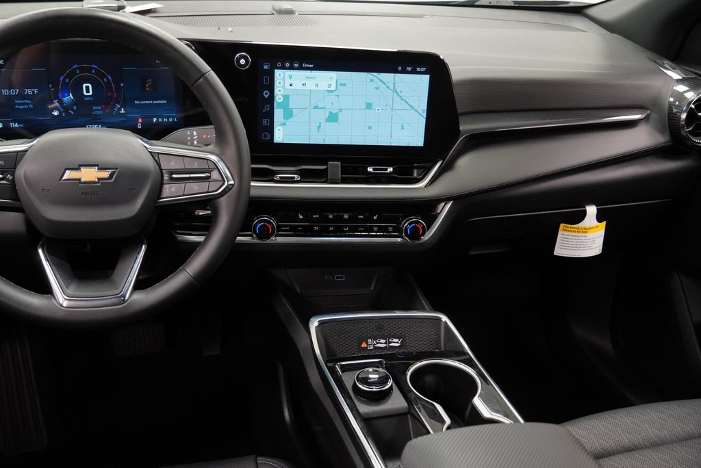 Used 2026 Chevrolet Equinox LT w/ Convenience Package II FWD image 26