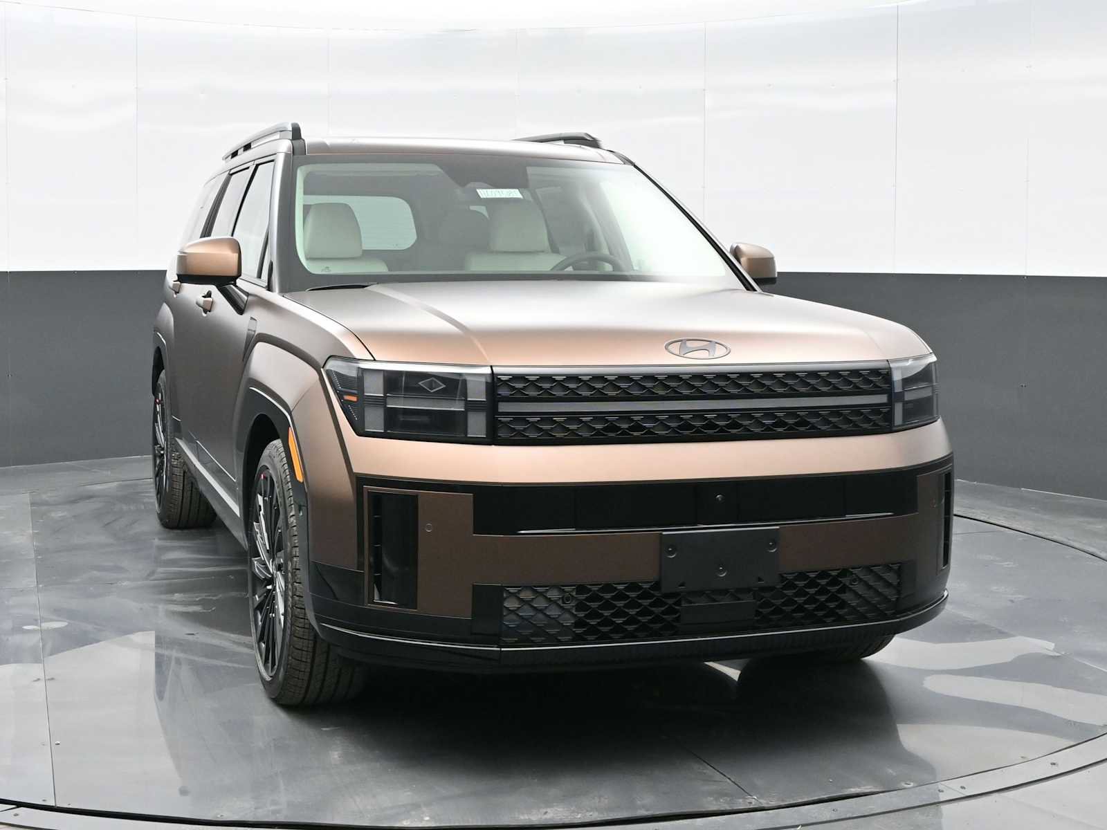 Used 2025 Hyundai Santa Fe Calligraphy video 2