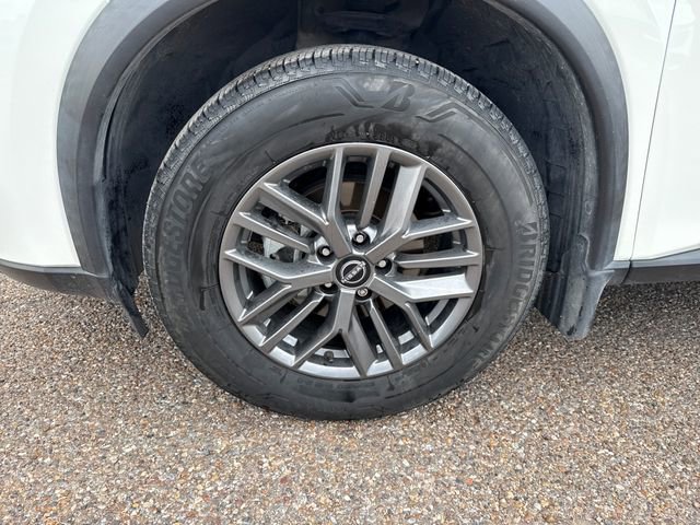 Certified 2024 Nissan Rogue S FWD image 10