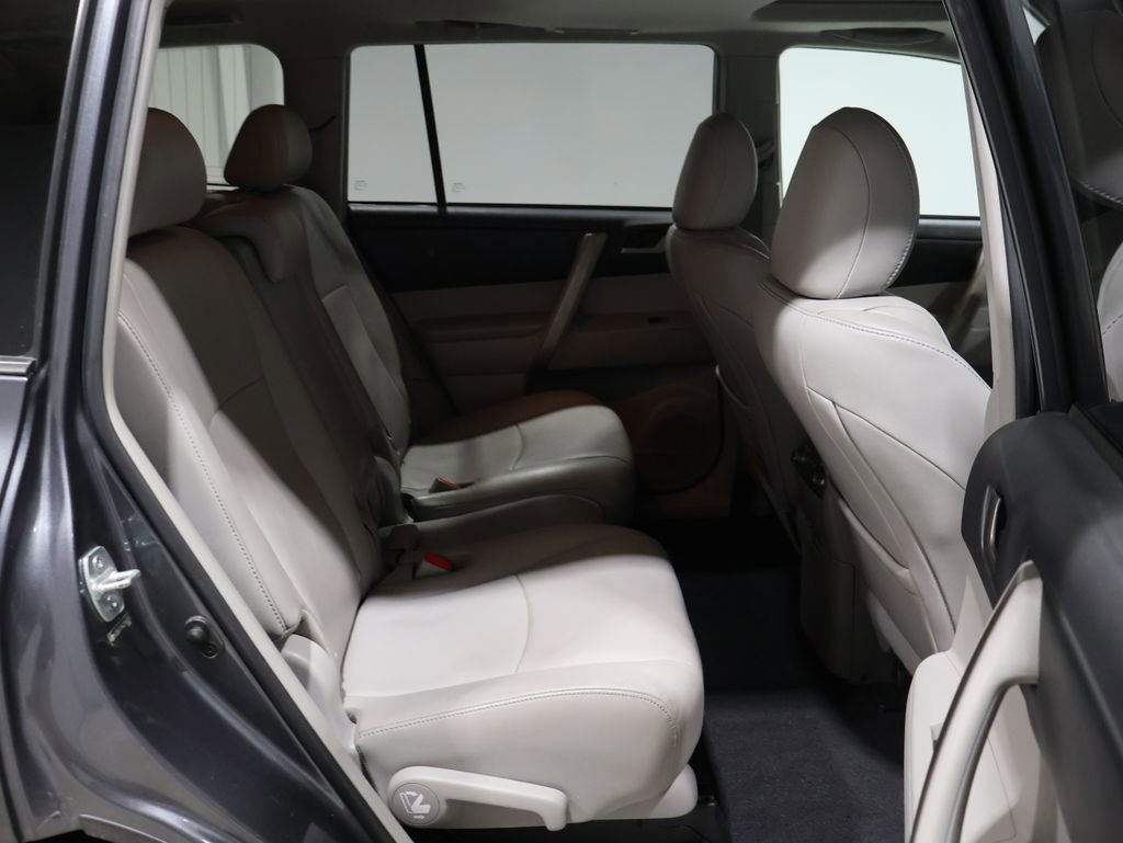 Used 2012 Toyota Highlander 4WD image 20