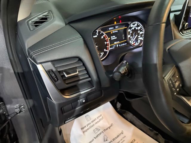 Certified 2025 Nissan Rogue SV image 13