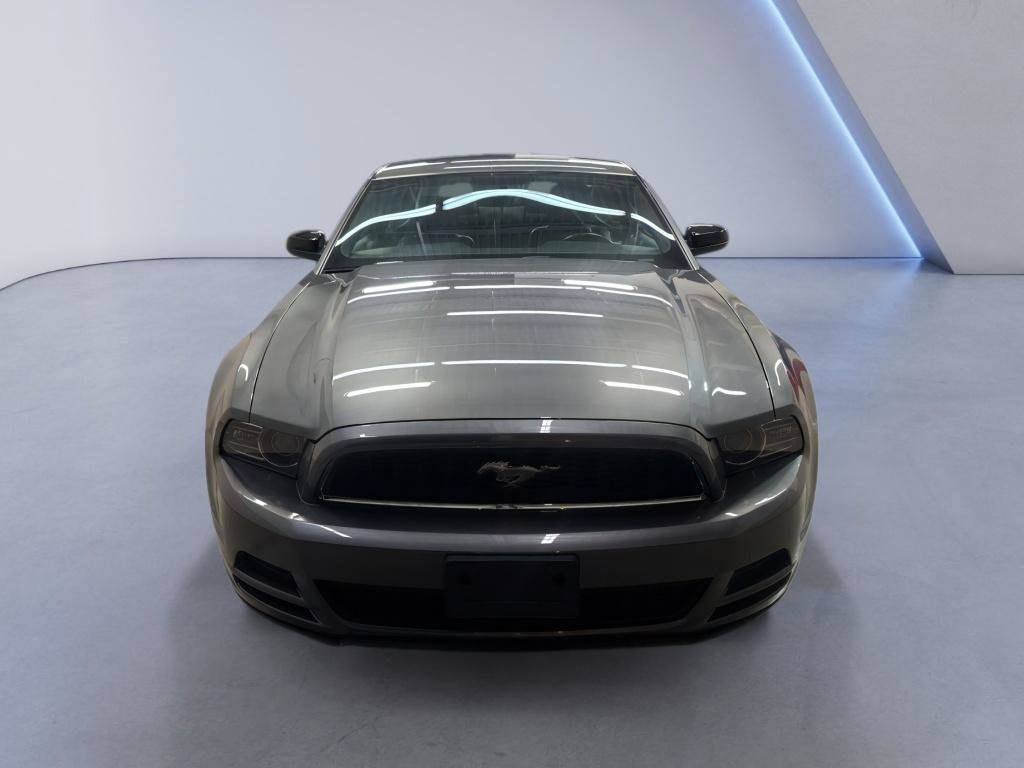Used 2013 Ford Mustang Premium w/ Electronics Pkg RWD image 2