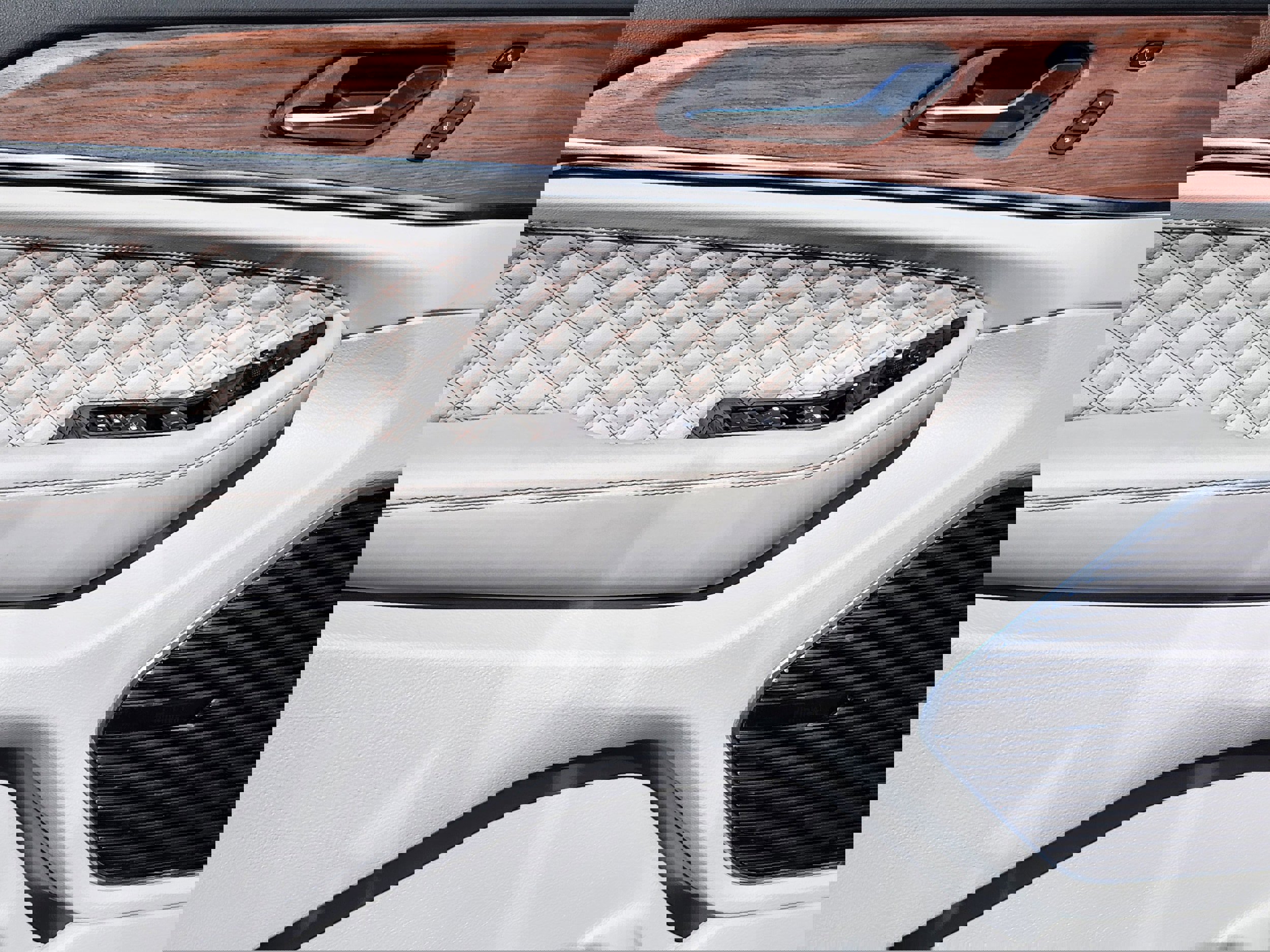 Used 2022 Jeep Grand Cherokee Summit w/ Adv Protech Group IV image 8