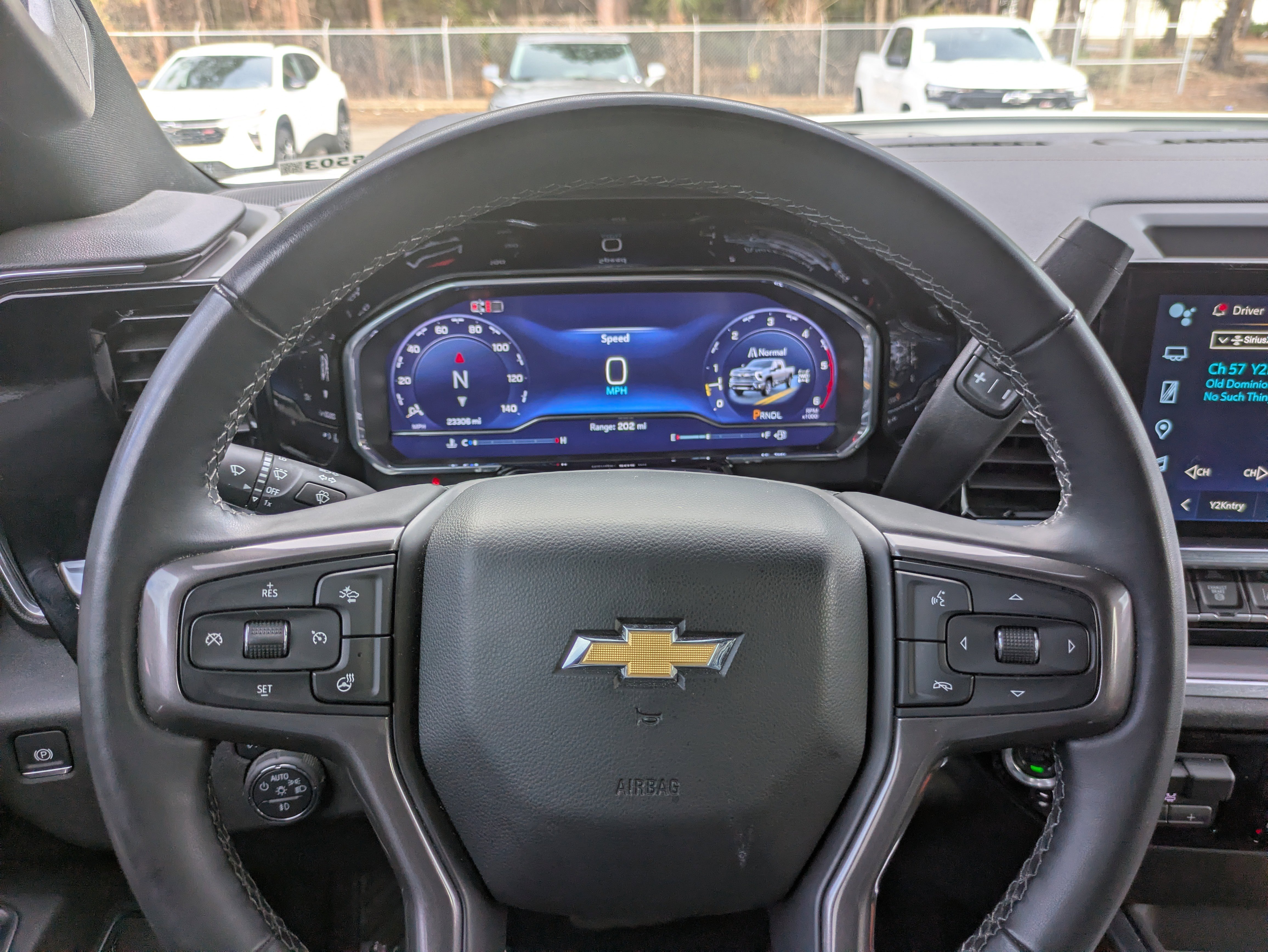 Used 2025 Chevrolet Silverado 3500 High Country w/ Technology Package image 18