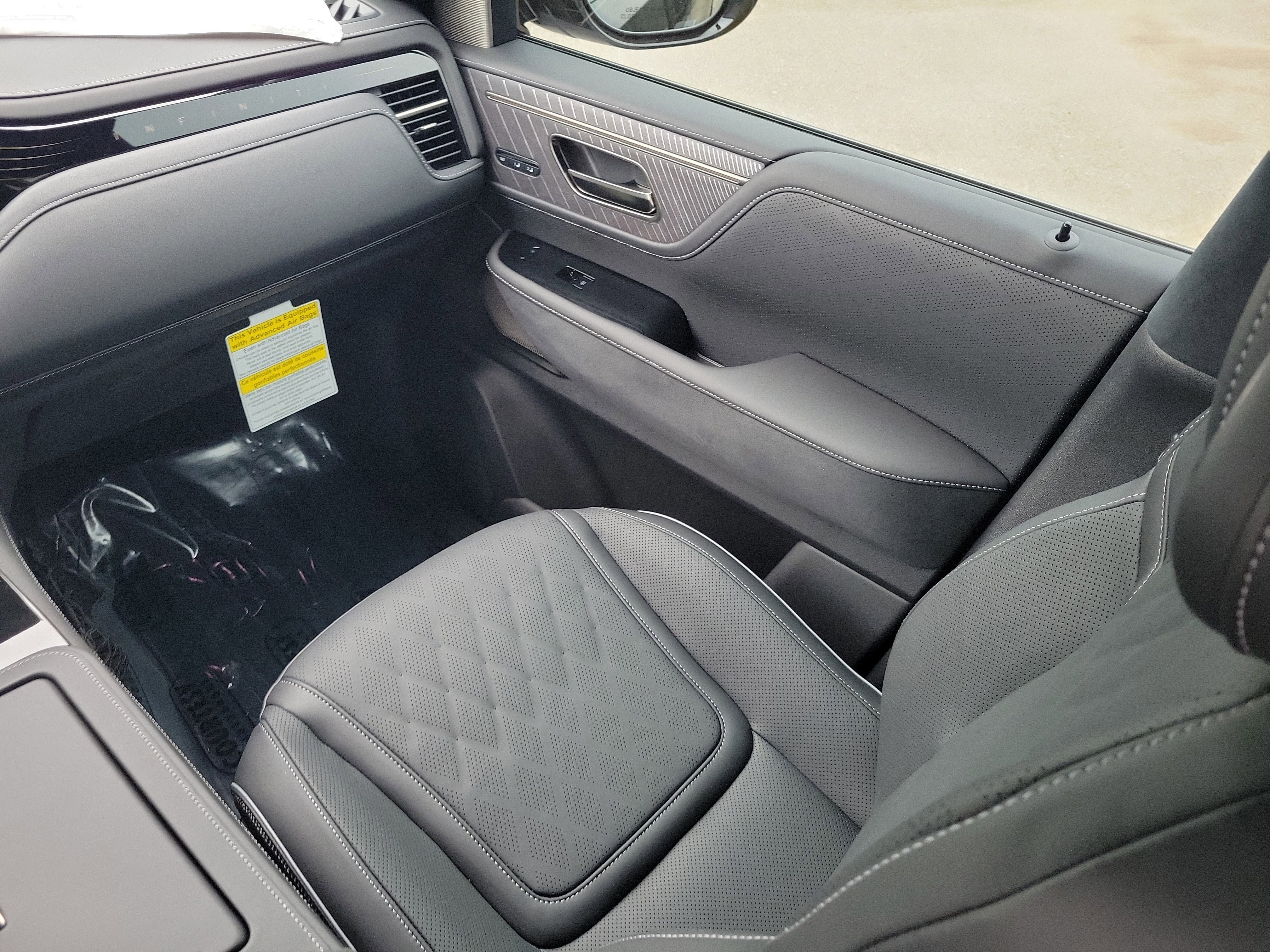 New 2026 INFINITI QX80 Autograph image 13