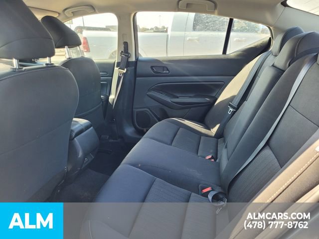Used 2024 Nissan Altima 2.5 SV image 6