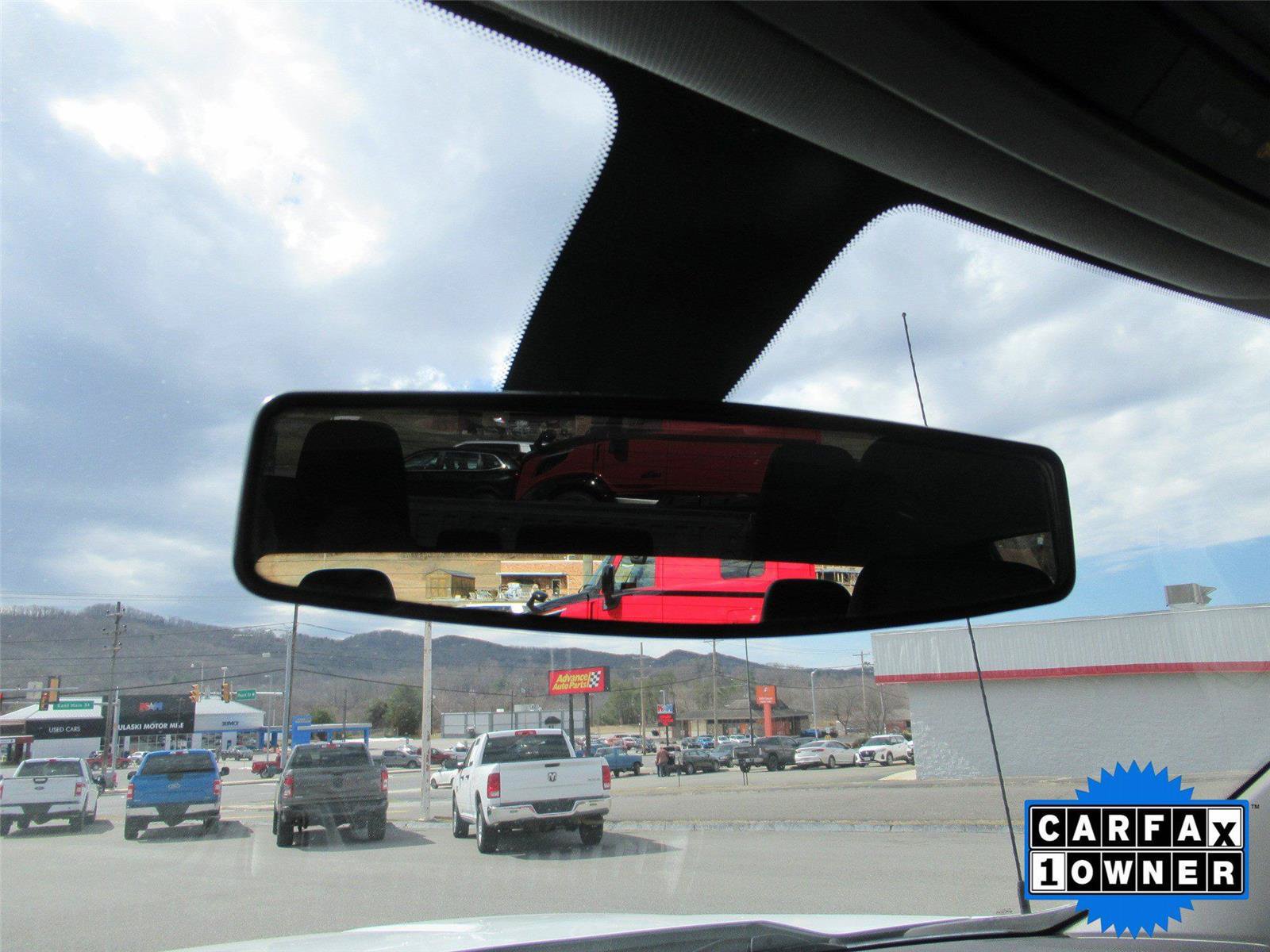 Used 2021 Chevrolet Silverado 1500 W/T w/ WT Value Package AWD/4WD image 23