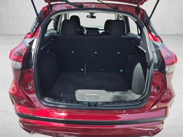 Certified 2023 Nissan Kicks SV FWD image 6