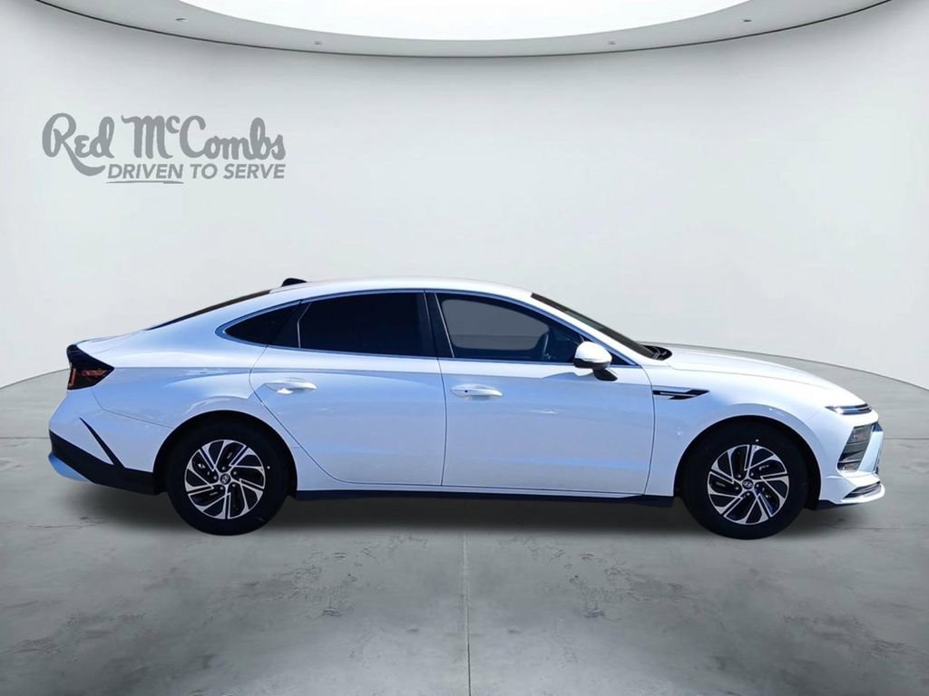 New 2026 Hyundai Sonata Blue FWD image 6
