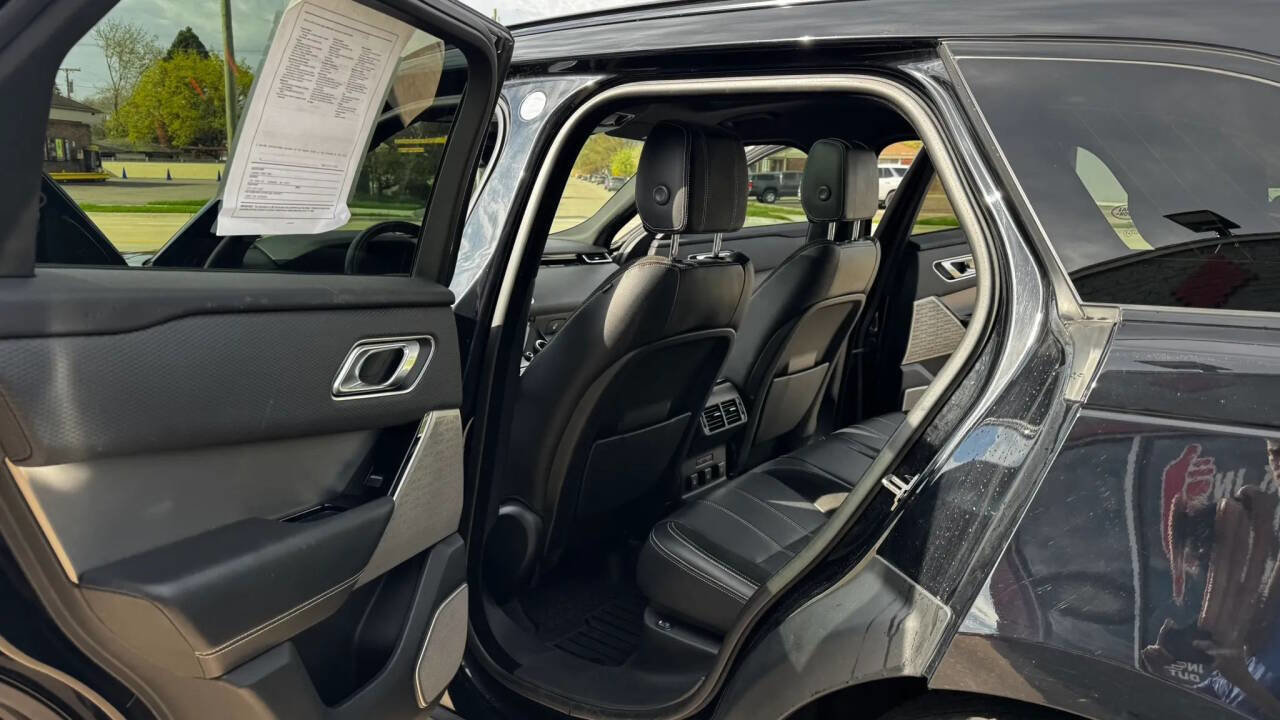 Used 2018 Land Rover Range Rover Velar R-Dynamic SE AWD/4WD image 19